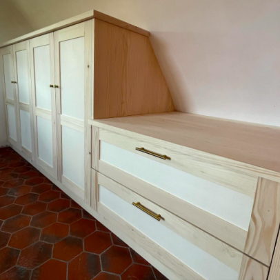 meubles en bois sur mesure à Maulette près de Houdan dans les Yvelines 78